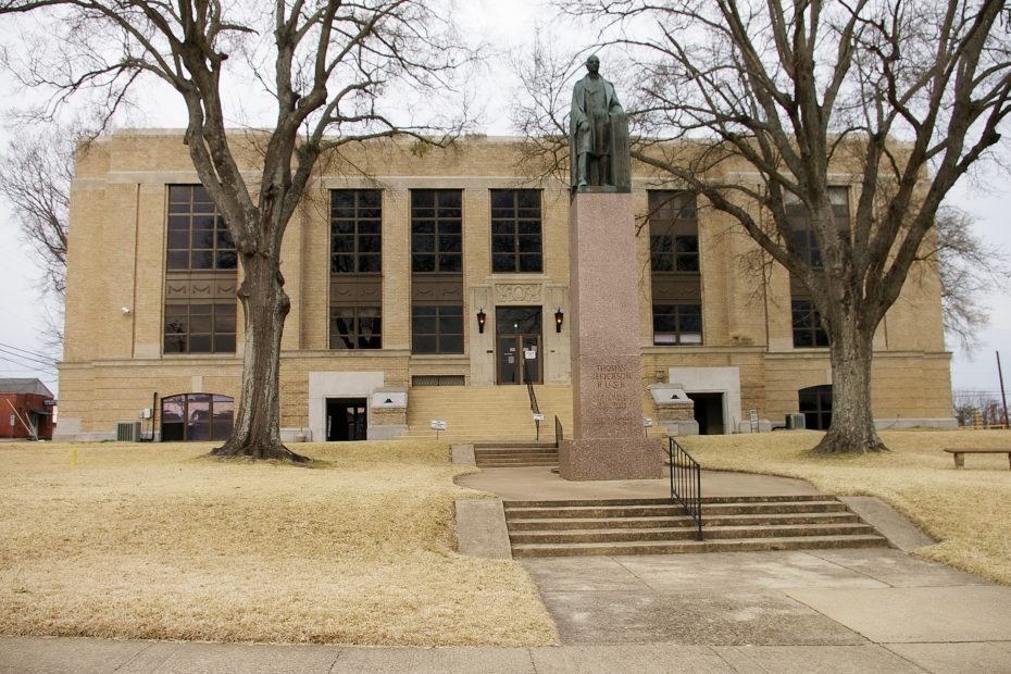 Rusk County Courthouse in Henderson Texas