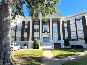 Henderson County Courthouse in downtown Athens Texas